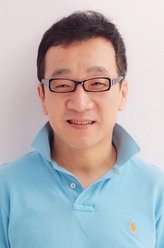 潘驼背（刘亚津饰演）