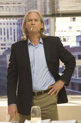 克莱顿·哈丁（杰夫·布里吉斯饰演）