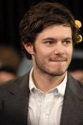 Nikolai（亚当·布罗迪饰演）