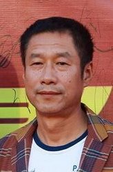 童善（刘佩琦饰演）