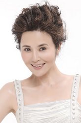 徐佛（田岷饰演）