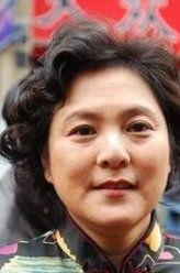 八路婆（张芝华饰演）