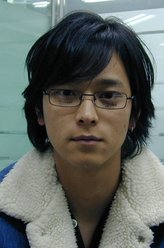 Jeon Woo-chi（姜栋元饰演）