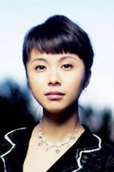 莫小桑（杨若兮饰演）