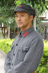 邓稼先（郑国霖饰演）