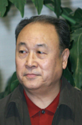 严醉（修宗迪饰演）